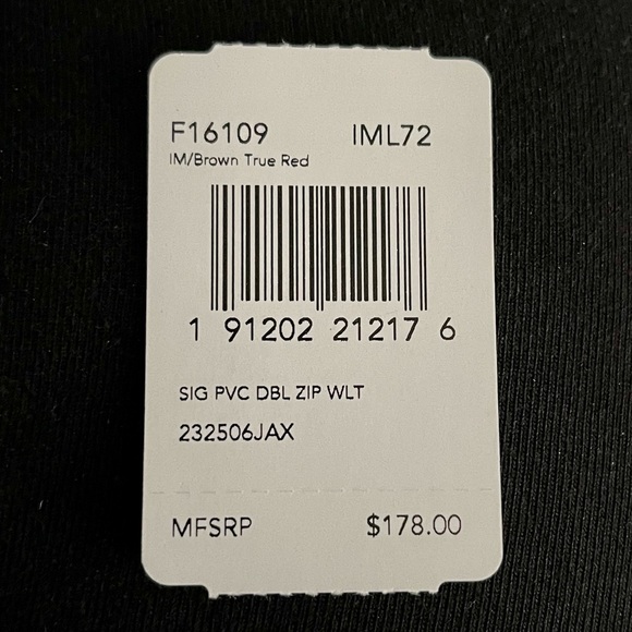 BNWT Coach Signature Double Zip Wristlet - Picture 5 of 5